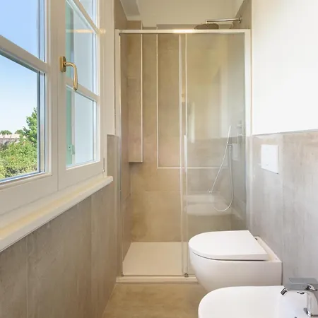 Golden Luxe - In Centro A Dei Marmi Con Parcheggio 빌라