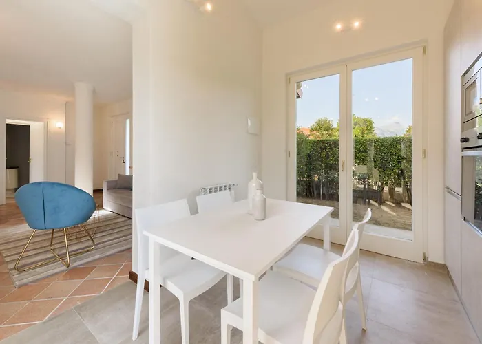 וילה Golden Luxe - In Centro A Dei Marmi Con Parcheggio