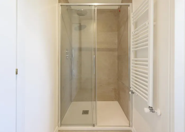 Golden Luxe - In Centro A Dei Marmi Con Parcheggio *