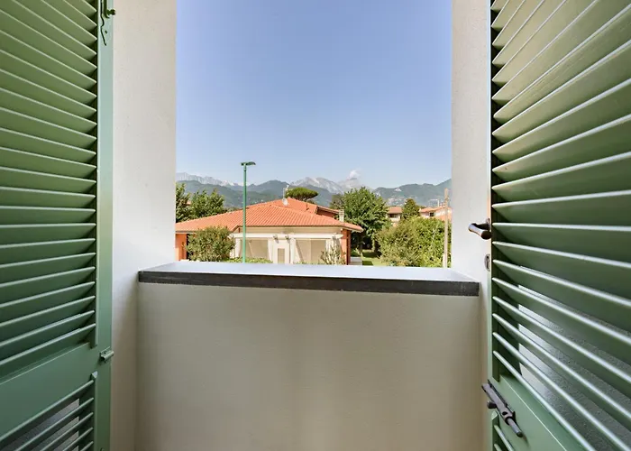 Golden Luxe - In Centro A Dei Marmi Con Parcheggio Villa Forte dei Marmi